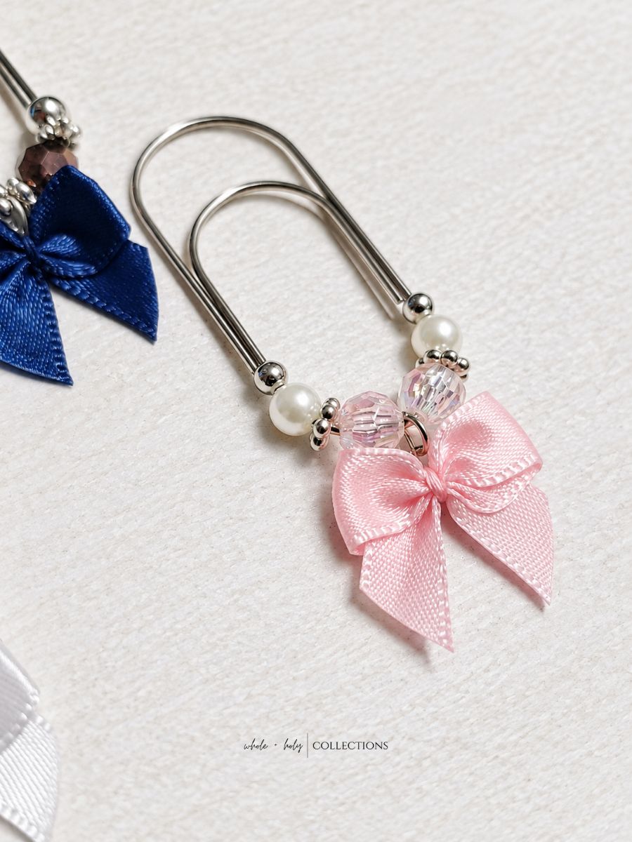 Iridescent Bead + Bow Bible and Planner Paperclip